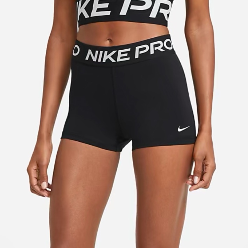 Nike pro